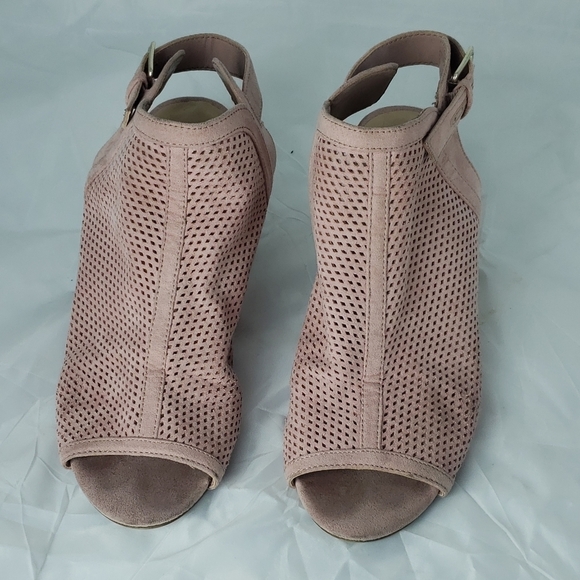UNISA Slingback Heels Womens 9M pink suede Open Toe Block Heel - Picture 2 of 12